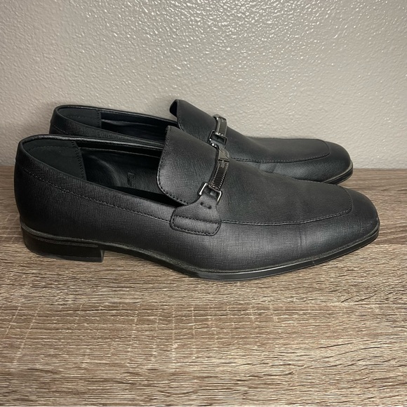 Guess Men's Hinn Slip-On Dress Shoes Mens Size 10 Black Sleek - Picture 6 of 13
